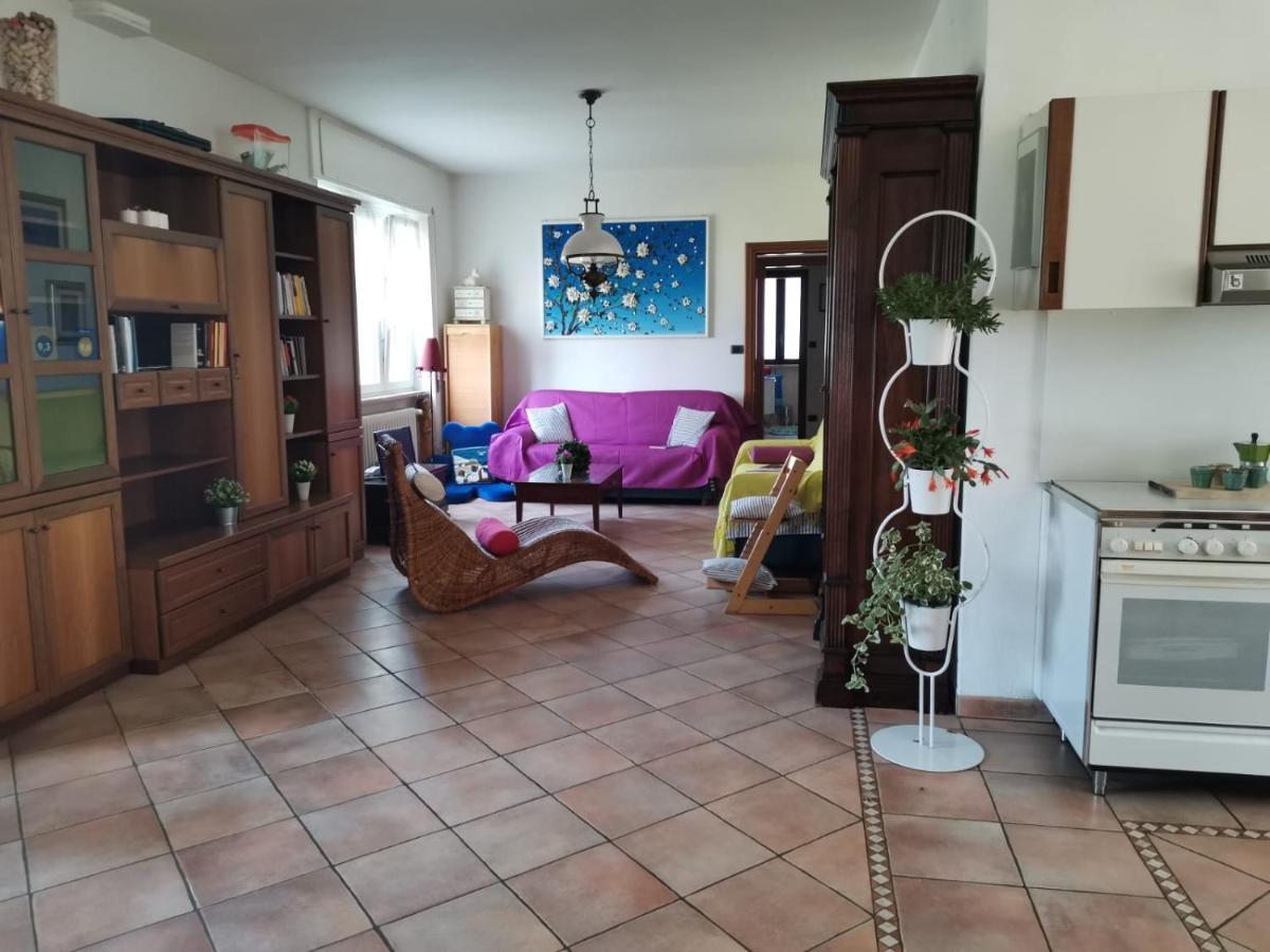 Bnbook Apartment La Motte Luino Eksteriør bilde