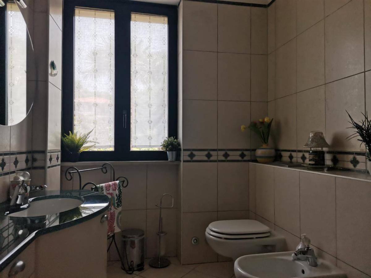 Bnbook Apartment La Motte Luino Eksteriør bilde